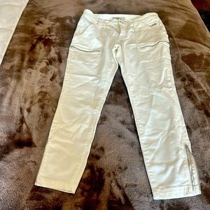 Joie skinny cargo white jeans stretchy size 30 in perfect condition